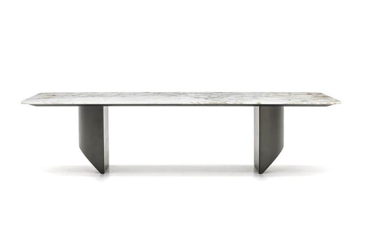 Devonia Maison Dining Table